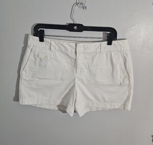 LOFT Cream Women's Bermudas